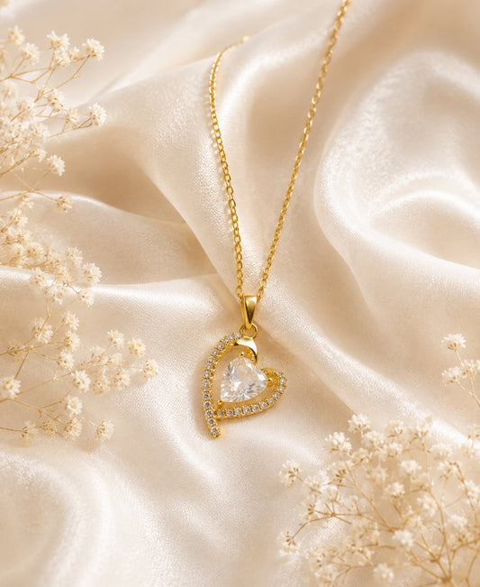 Eternal Heart Crystal Pendant Necklace – Gold-Plated Elegance