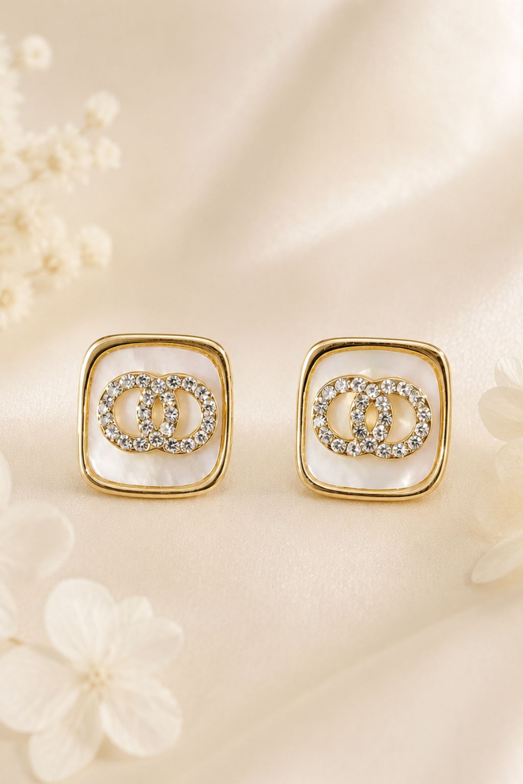 Stylish gold plated pearl white stud earrings for women