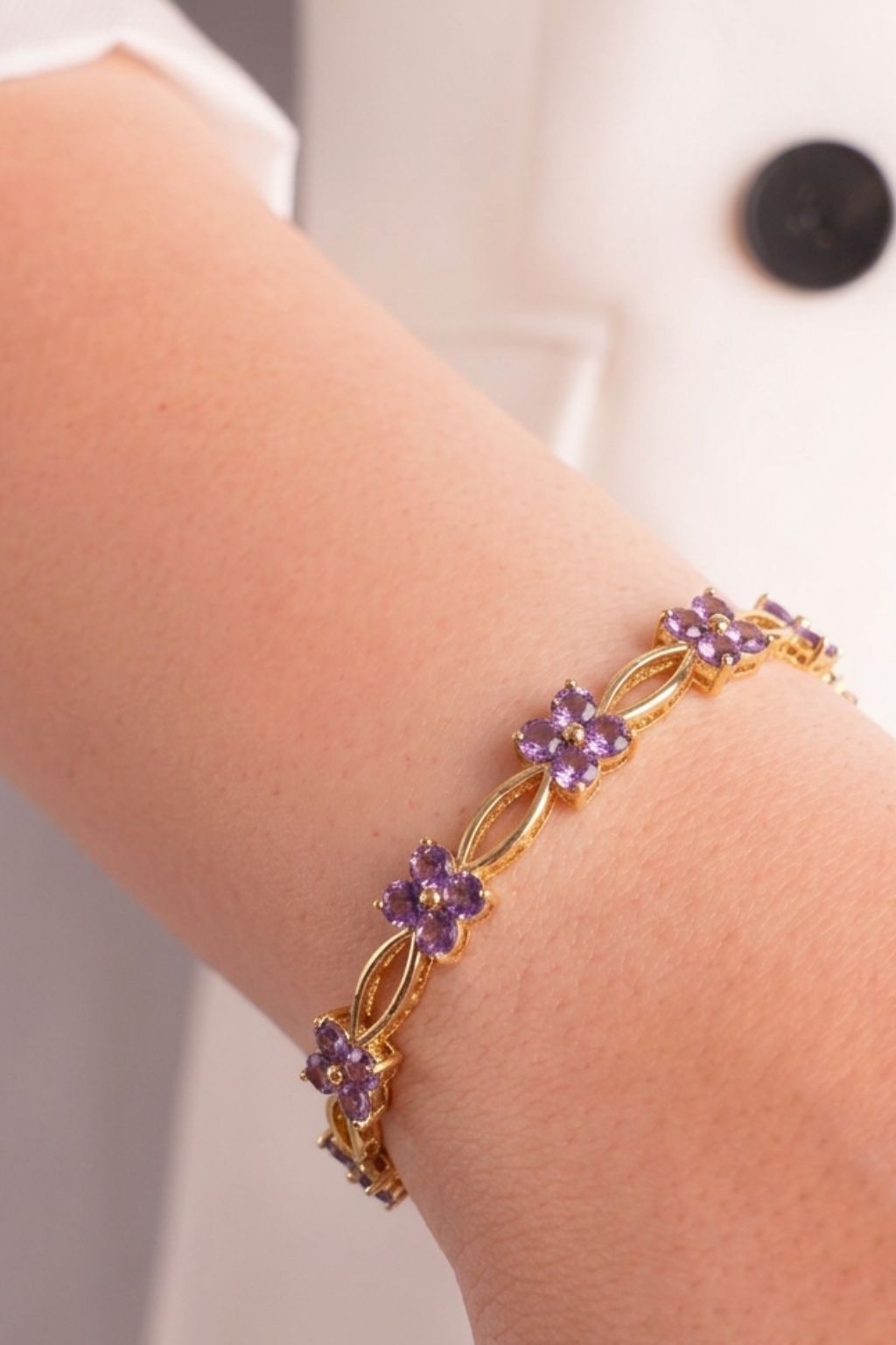 NAXAYA Adjustable Regal Bracelet